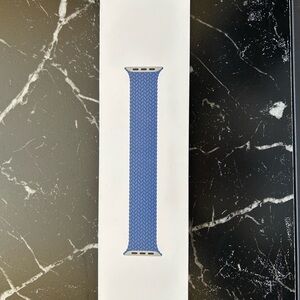 Apple Sz 11 Braided Solo Loop Watch Band